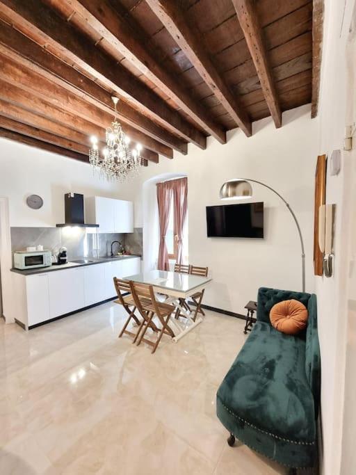 Apartment Icuochi Iii Genoa